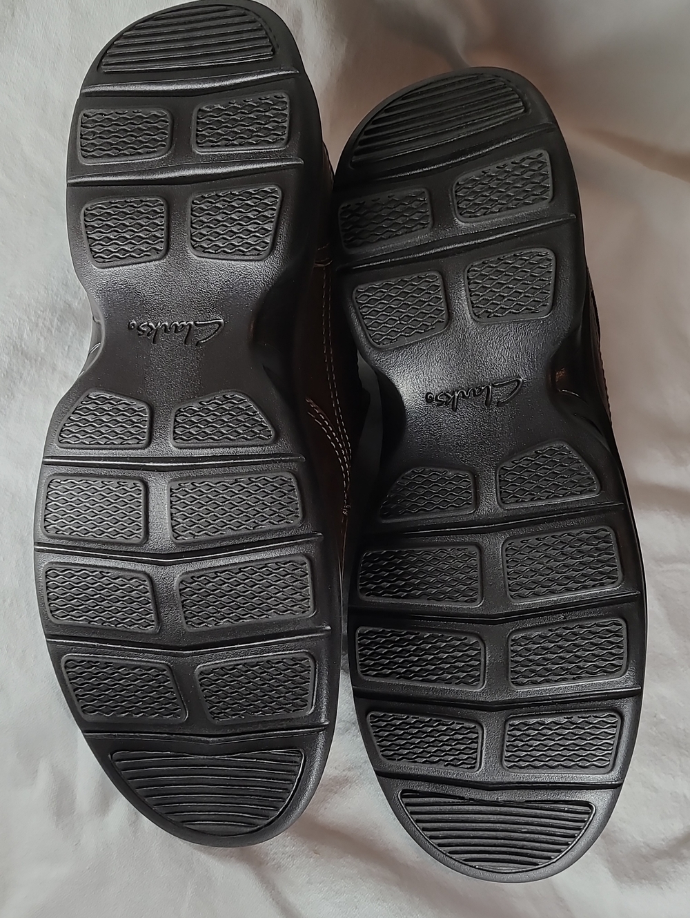 Clarks Extreme Comfort Bradley Free, Tan Slip on Size 10-1/2W Slip-On Loafer - Picture 13 of 16